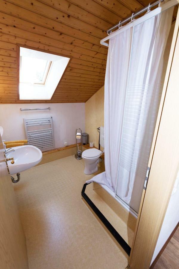 Hotel Gruenes Paradies- Garni Hochwaldhausen ภายนอก รูปภาพ